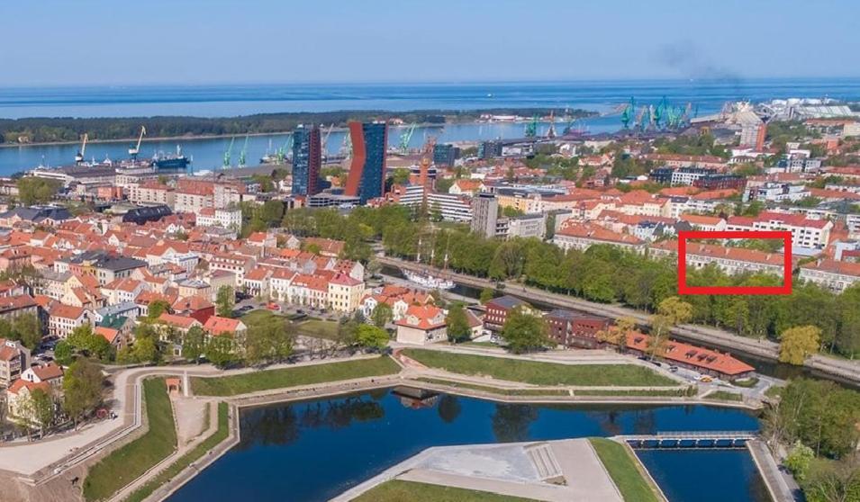 Old Town River Apartments Klaipėda Buitenkant foto