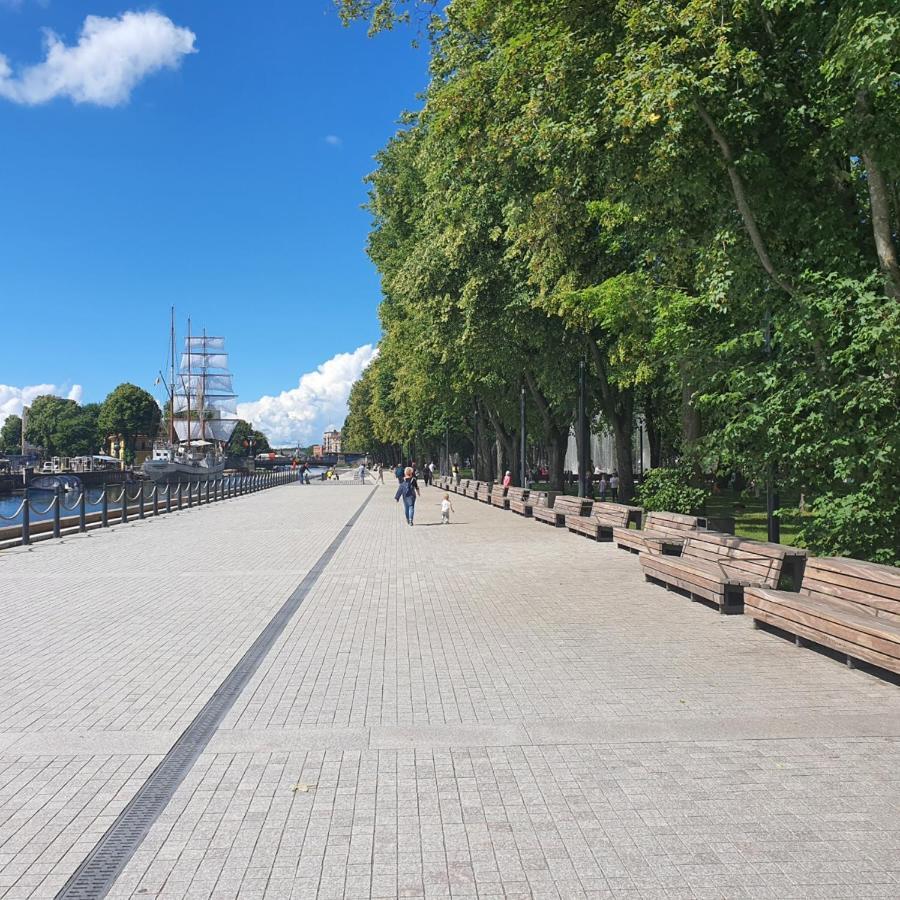 Old Town River Apartments Klaipėda Buitenkant foto